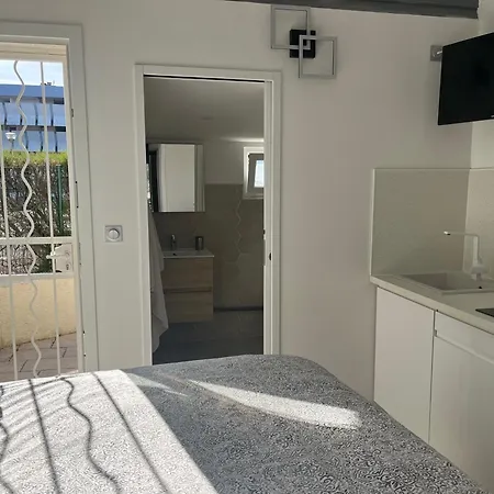 Begood'iz Naturiste Independant Au Calme Au Coeur Du Village Гостьовий будинок 3*