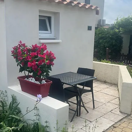 Begood'iz Naturiste Independant Au Calme Au Coeur Du Village 3* Агд